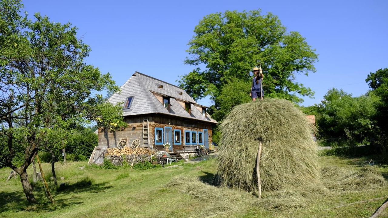 Big Family Apartment In Breb'S Cosy Barn Exterior photo
