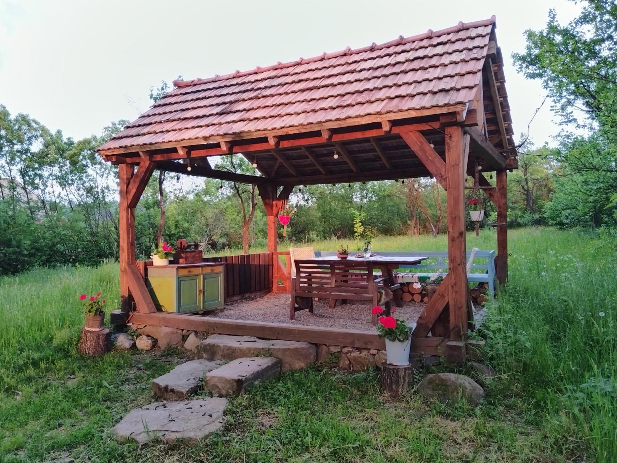 Big Family Apartment In Breb'S Cosy Barn Exterior photo